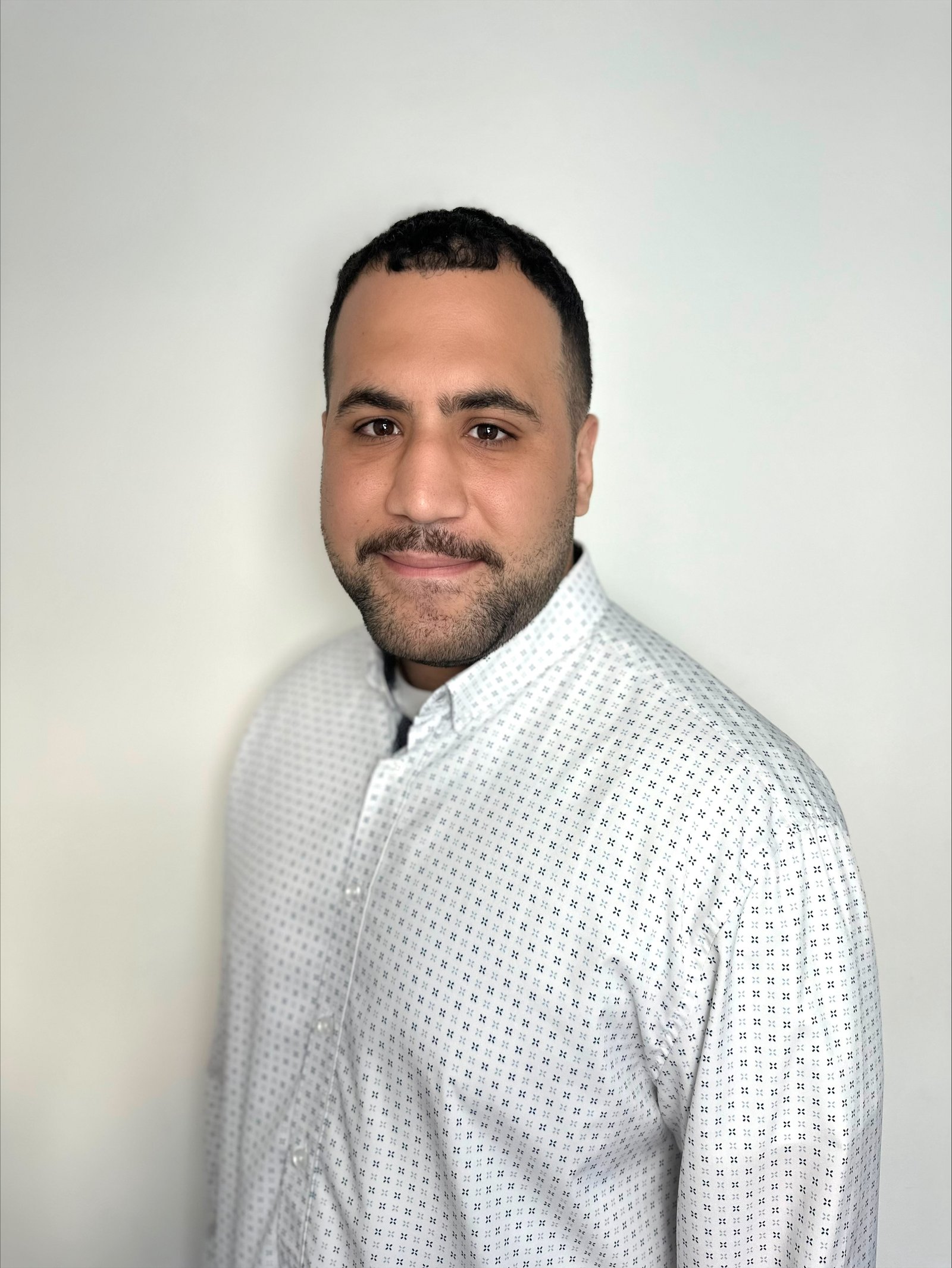 Gabey Sanchez, Vice President and Insurance Specialist at Kalare Insurance
